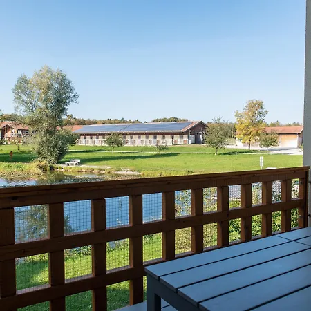 Wanderreitstation Gut Mischenried Szálloda 3*